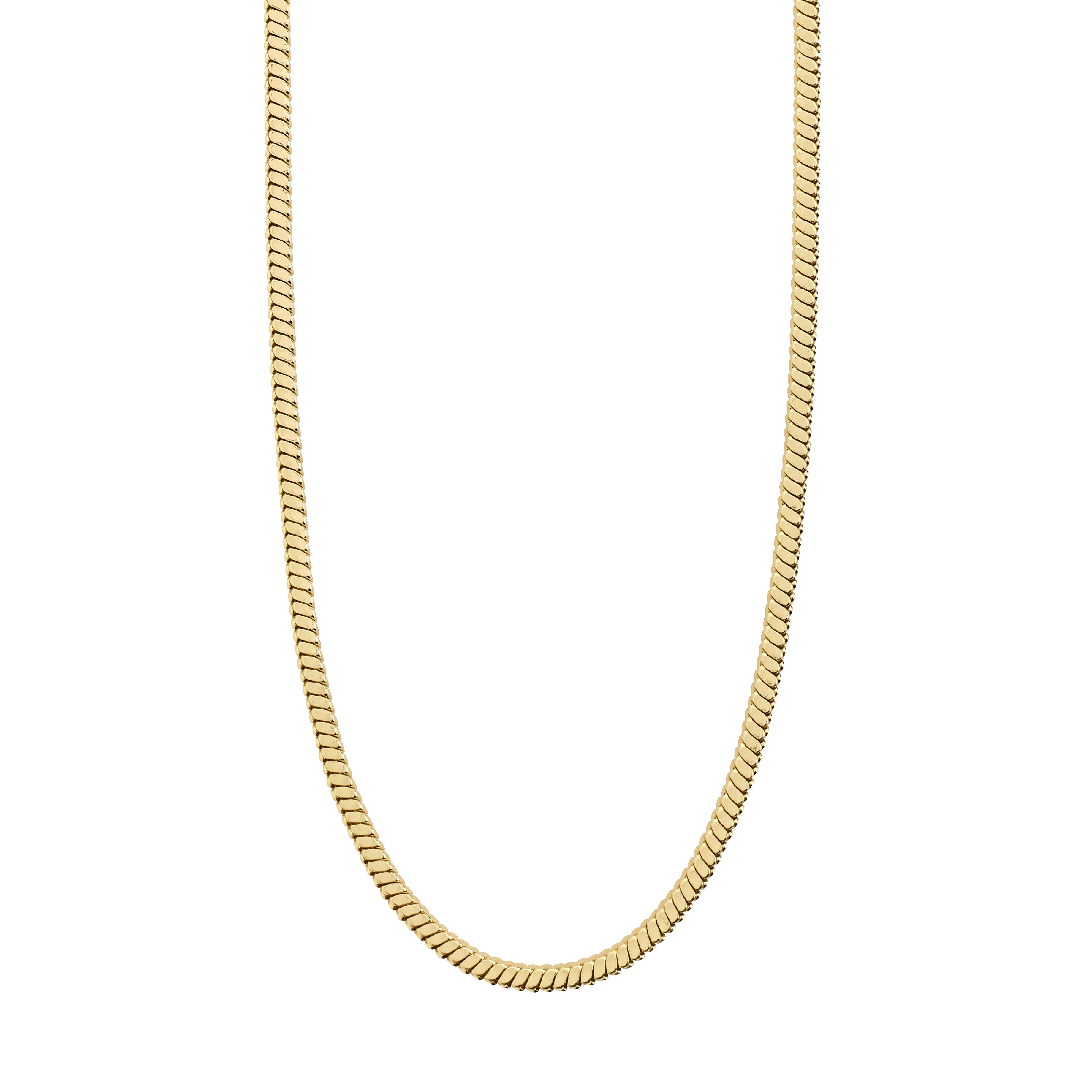 DOMINIQUE necklace gold-plated, featuring a sleek square snake chain design, offers a timeless, shiny finish with a 45 cm length and 12 cm extension.