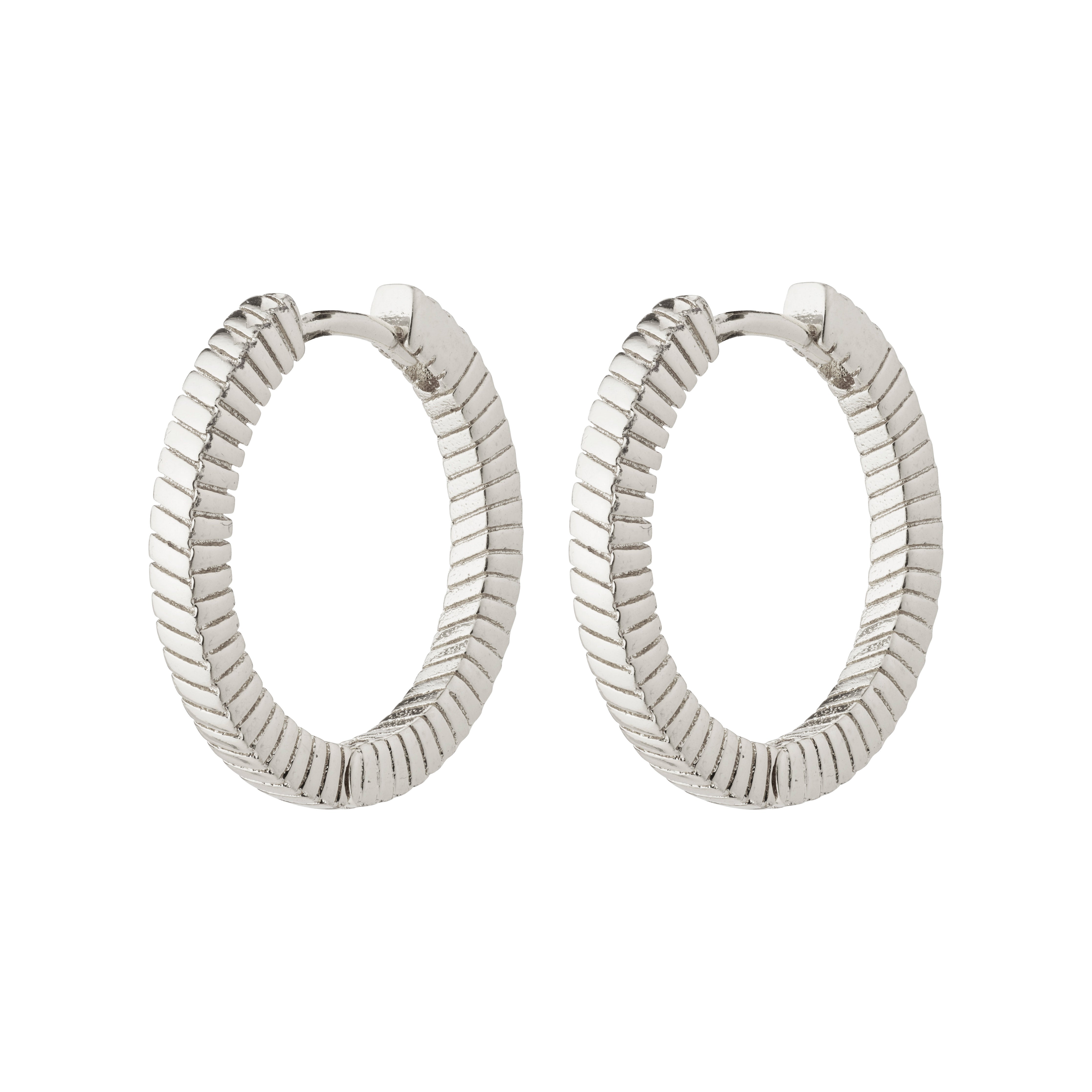 DOMINIQUE silver-plated hoop earrings in a square snake design, capturing light with eye-catching patterns, embody Pilgrim's blend of timeless and trendy jewellery.