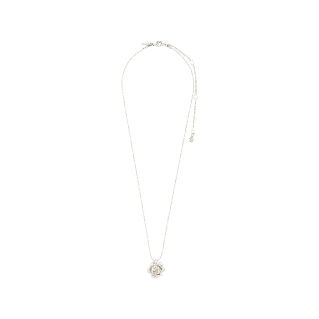 JOYCE necklace silver-plated by Pilgrim features a fine chain with a rose-shaped pendant, offering a romantic, summer-inspired vibe.