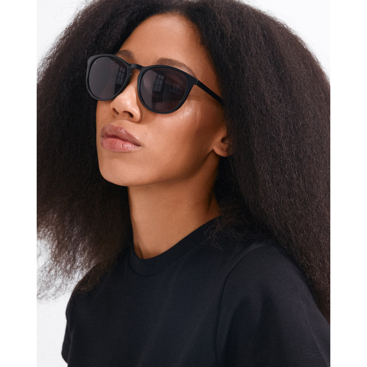 CAMILLA klassische Sonnenbrille schwarz