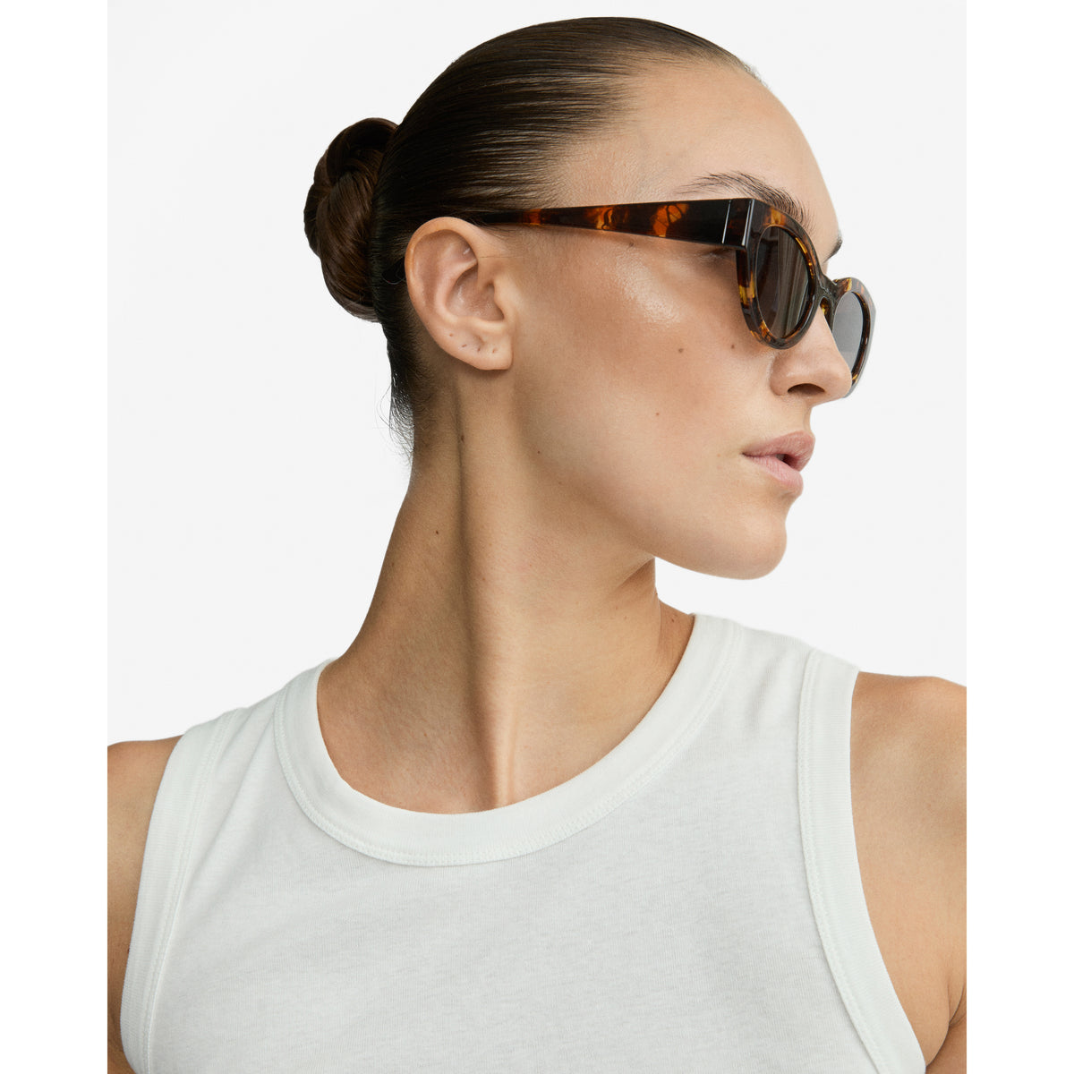 JUNA Cat-Eye-Sonnenbrille in braunem Schildpatt