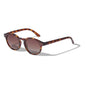 KYRIE sunglasses tortoise brown/gold from Pilgrim, showcasing a classic design with tortoise-brown frame, perfect for enhancing summer outfits with UVA/UVB protection.
