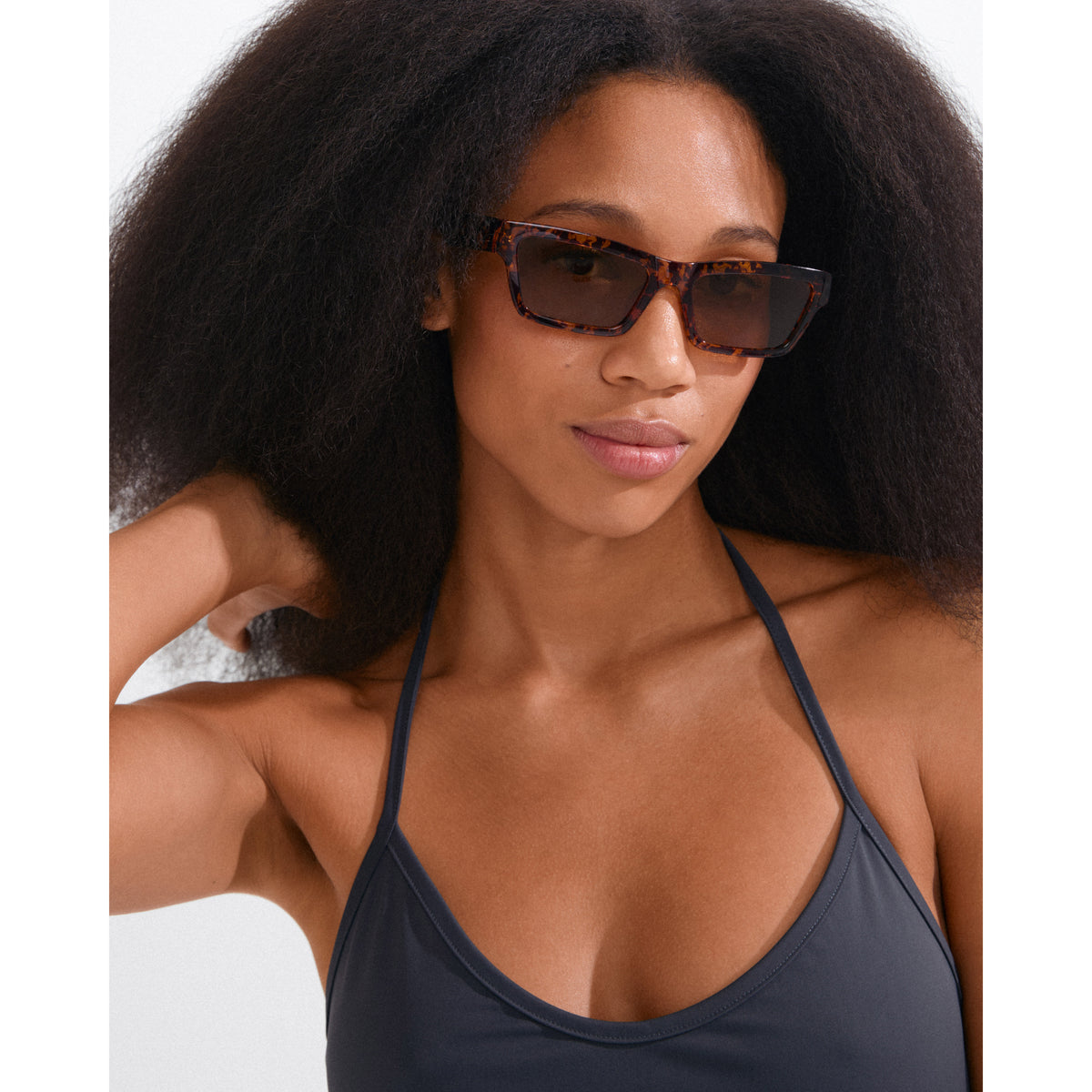 ASHLYN Sonnenbrille in braunem Schildpatt