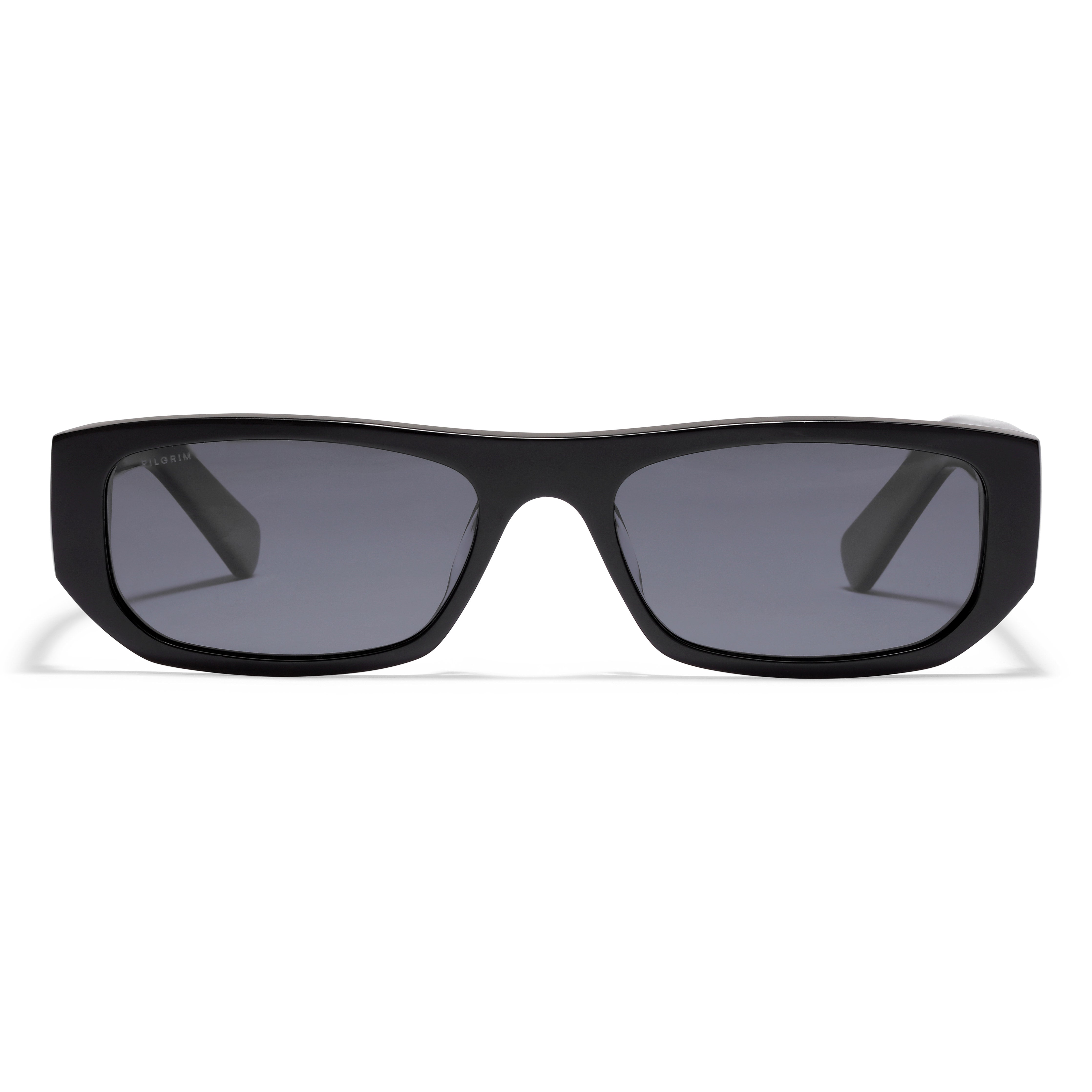 AINSLEY sunglasses black feature a slim design with chunky temples and rectangular frames, perfect for a trendy summer look. Made from 75% recycled plastic.