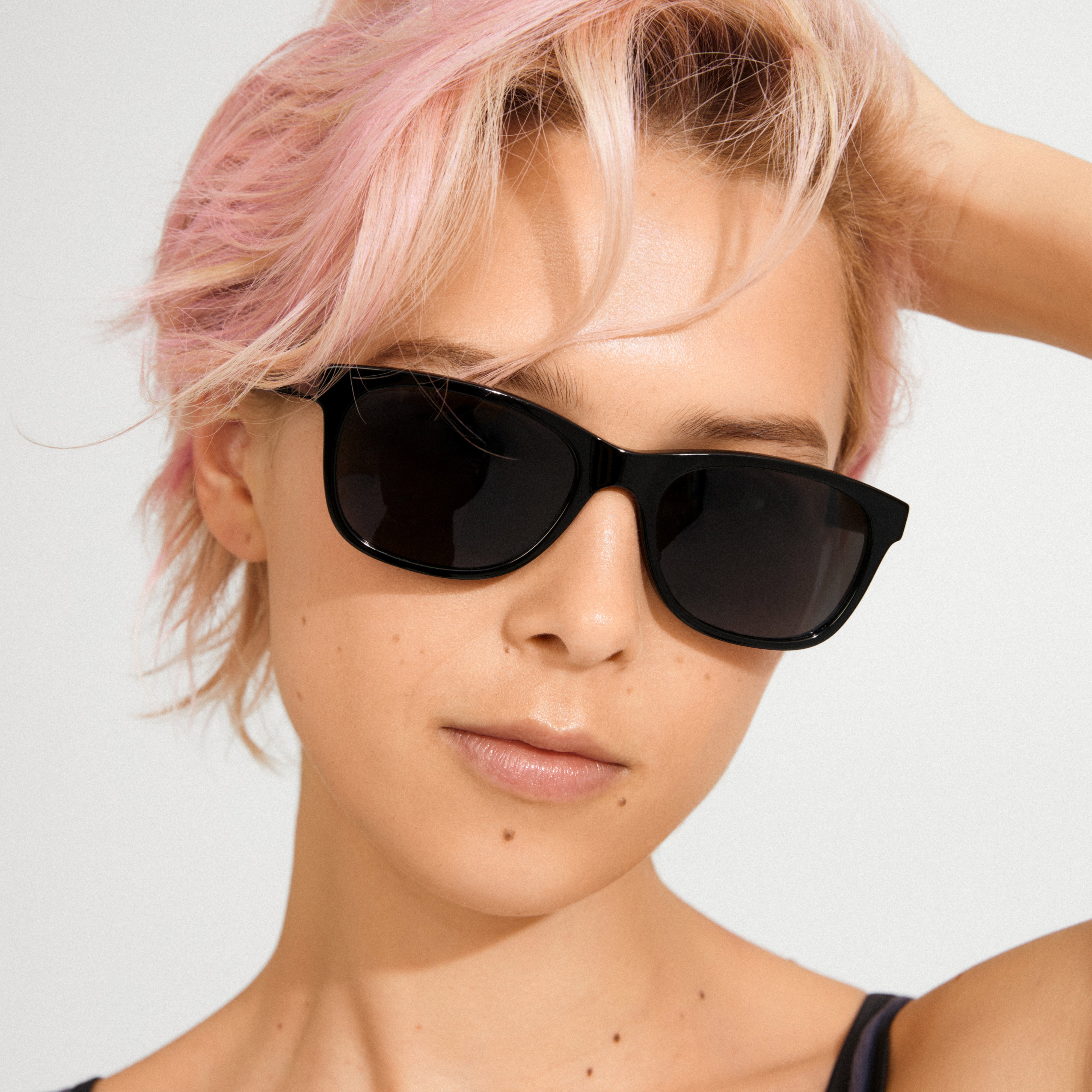 CORBYN sunglasses black
