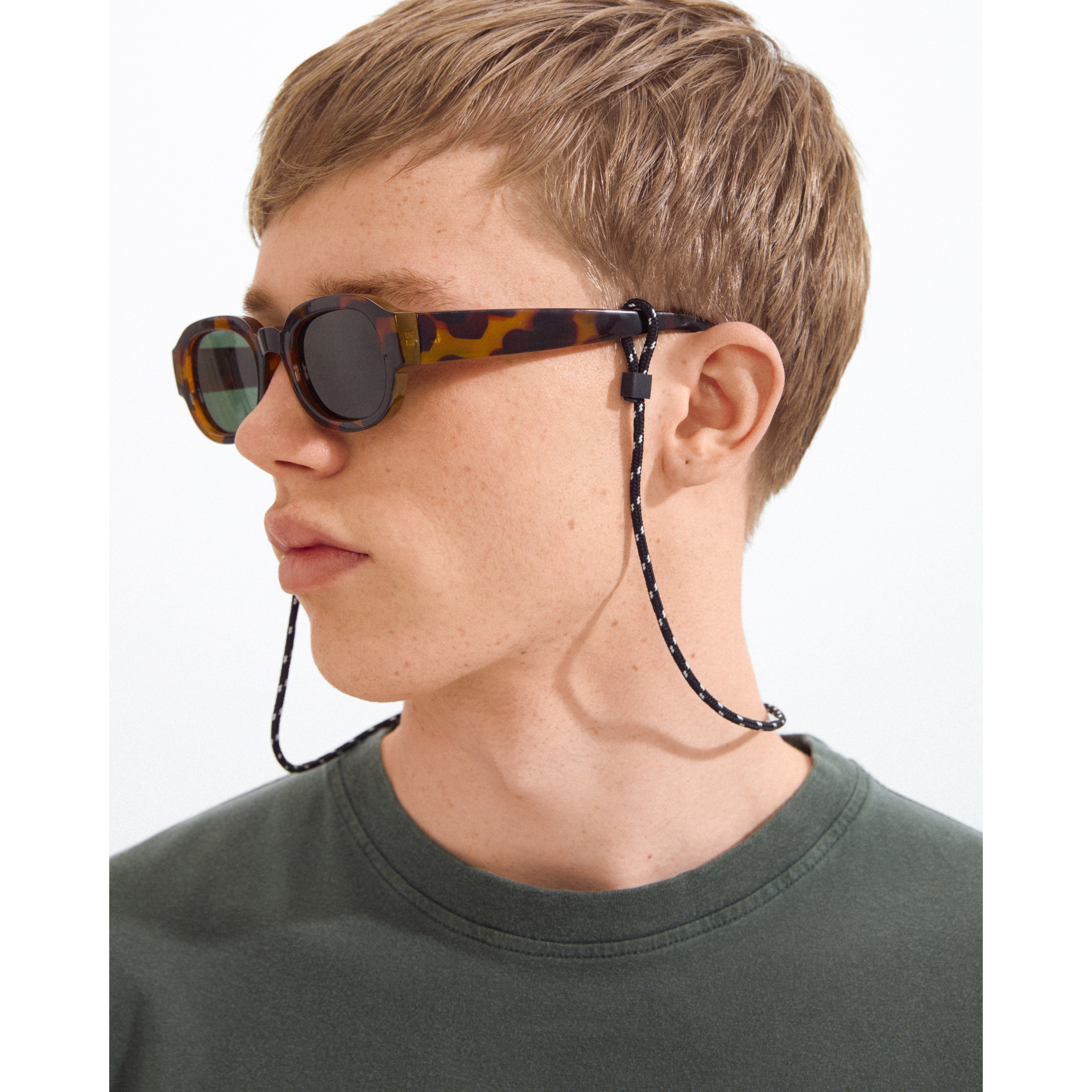 LIORA White para-cord for sunglasses – Pilgrim