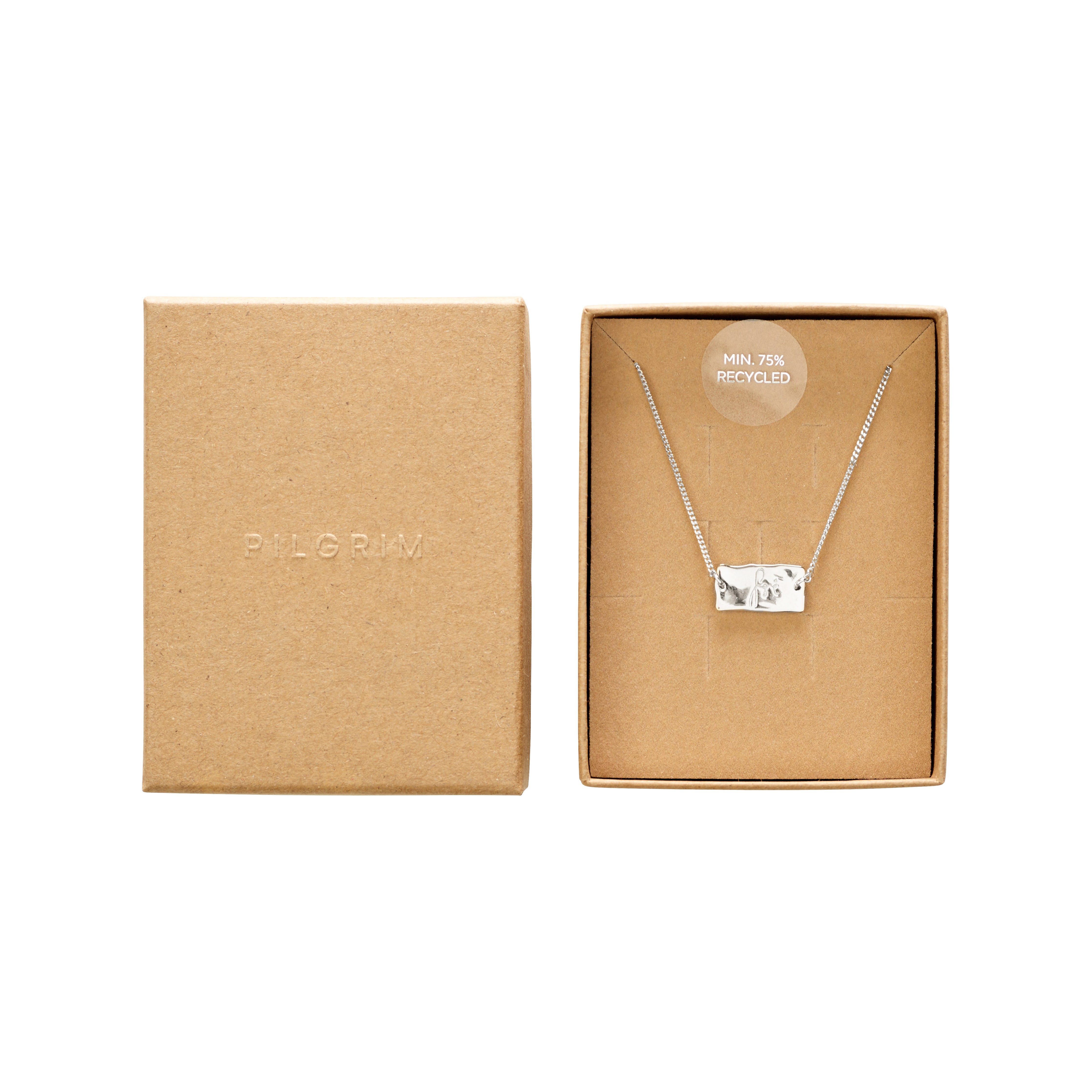 Silver-plated bracelet in a box with FRI engraving and logo, featuring a sleek chain and rectangular pendant, supporting FRI AF MISBRUG.