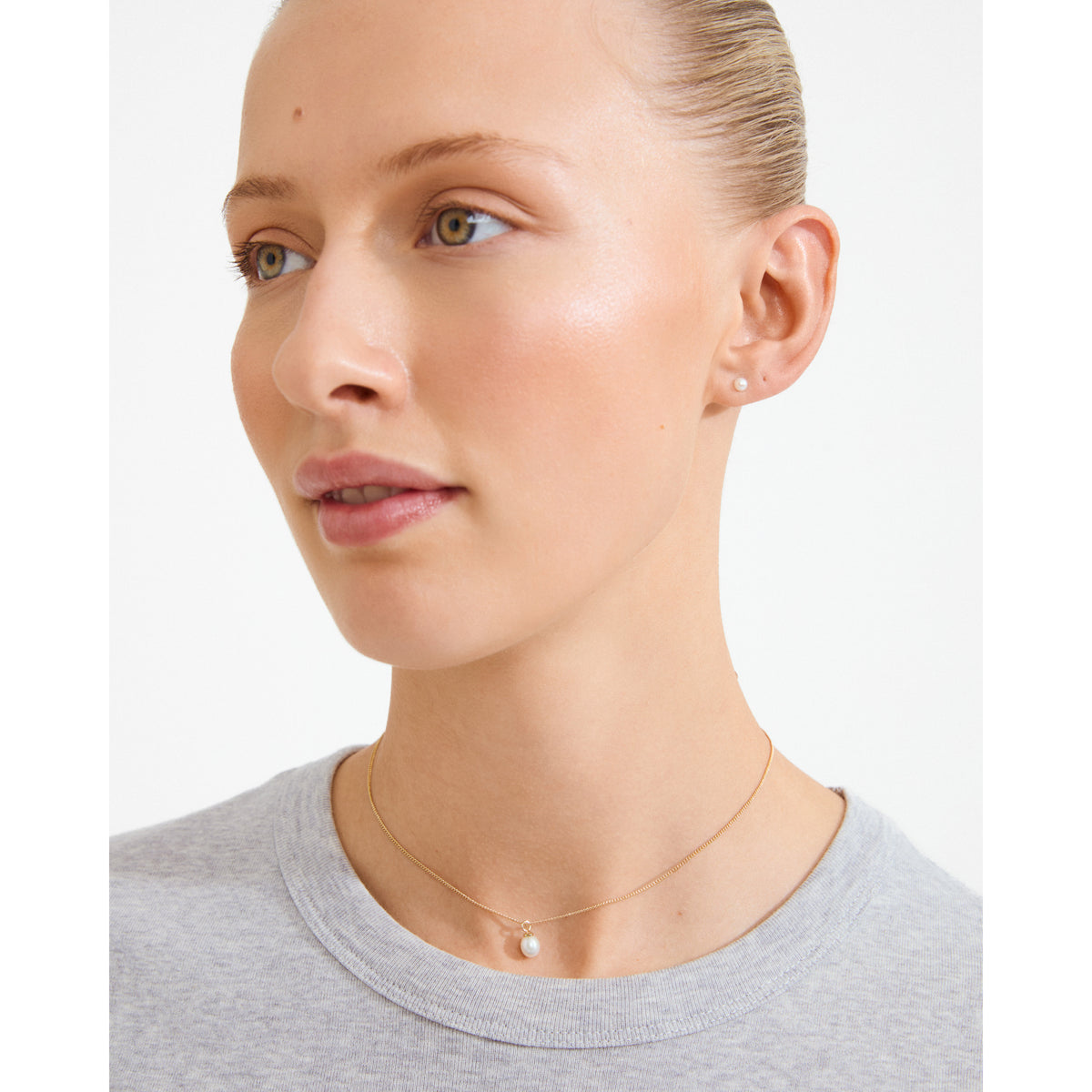 EVENA presentset, halsband & örhängen, guldpläterade