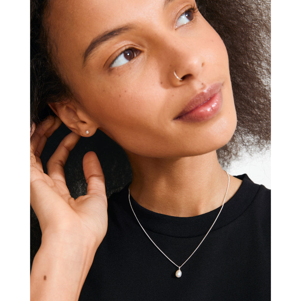 EVENA presentset, halsband & örhängen, silverpläterade