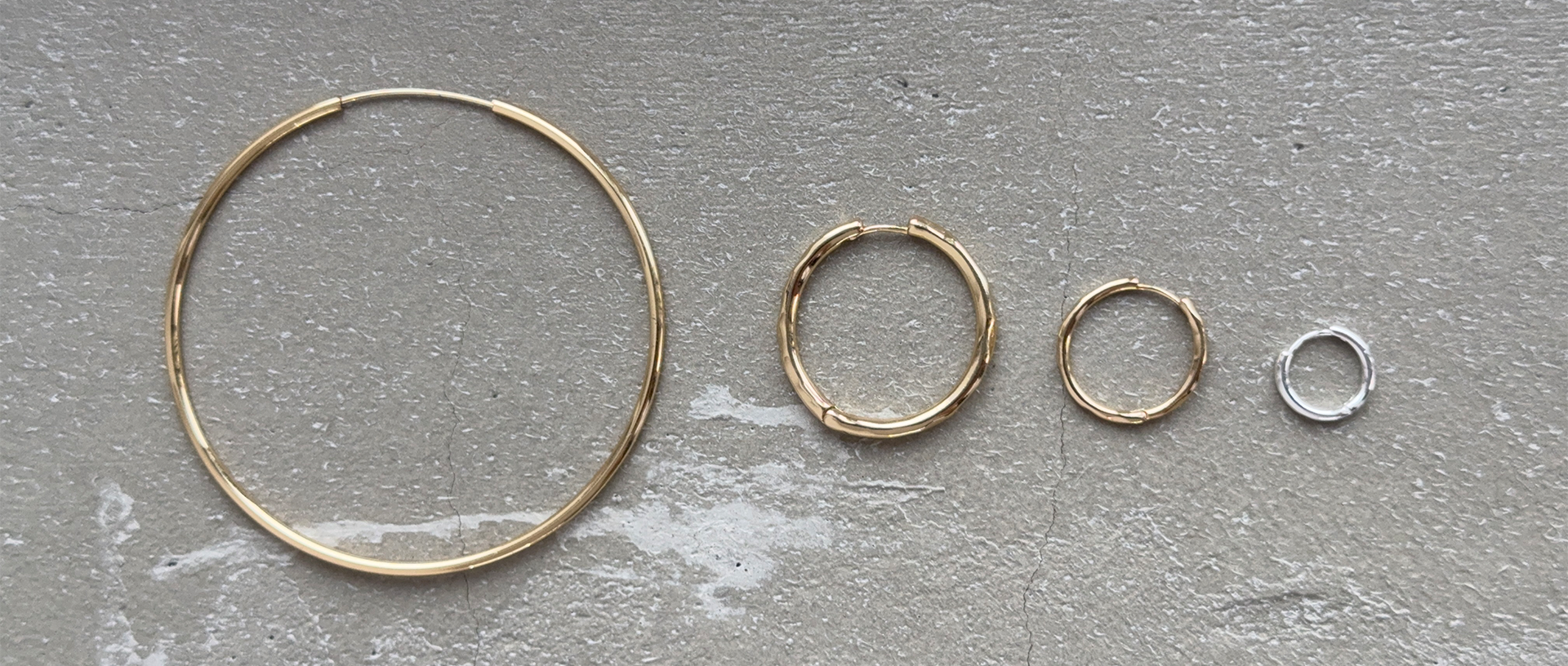 earrings 337fd44e d10b 4051 8060 fc0d3fcbe571