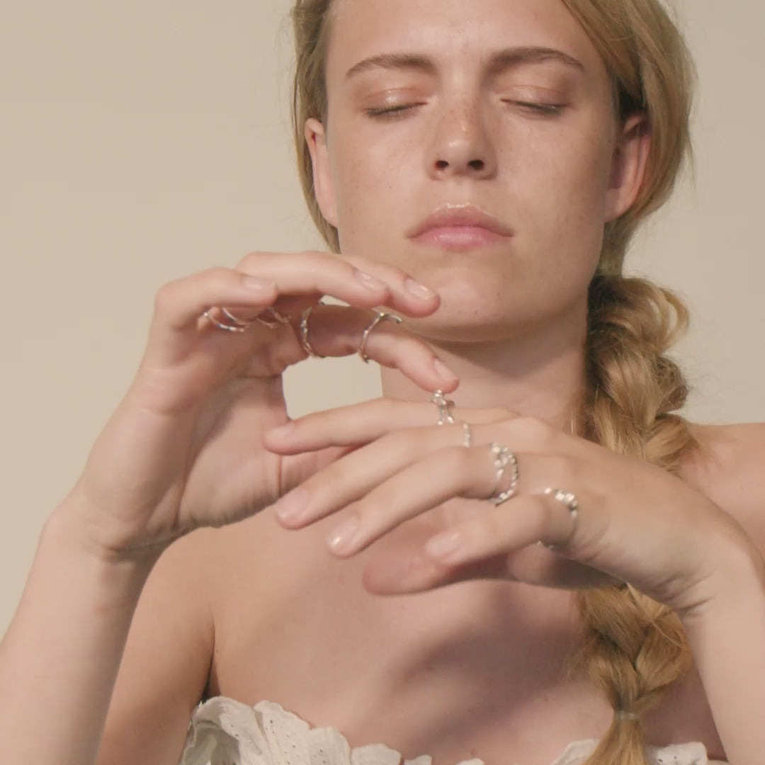 LULU Wirbelstapelring, versilbert