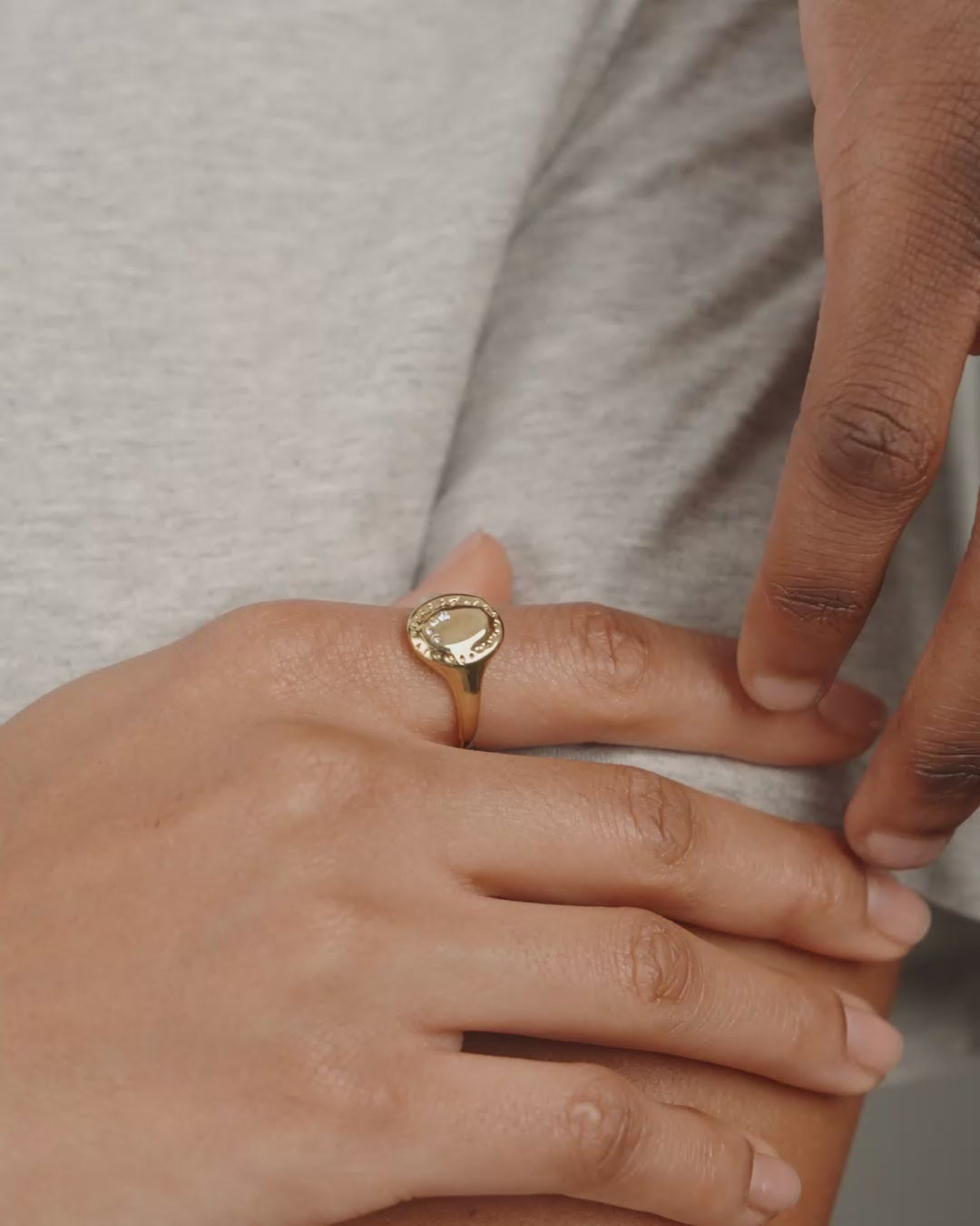HERE ring silver-plated
