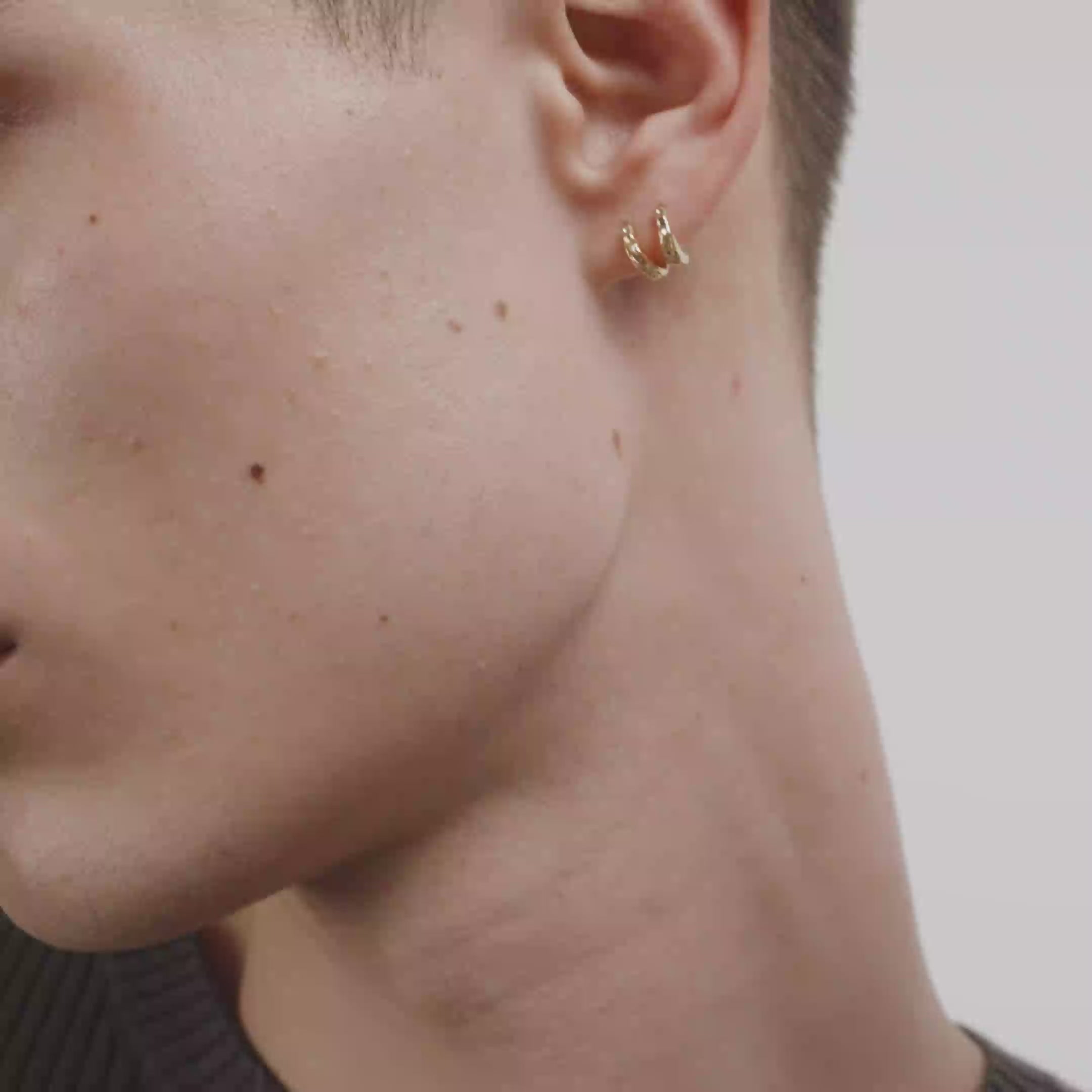 EDDY organic shaped mini huggie hoops silver-plated – Pilgrim