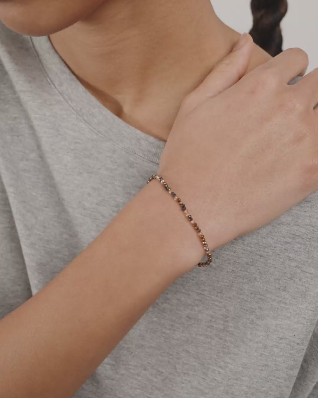INDIE armband brunt, guldpläterat