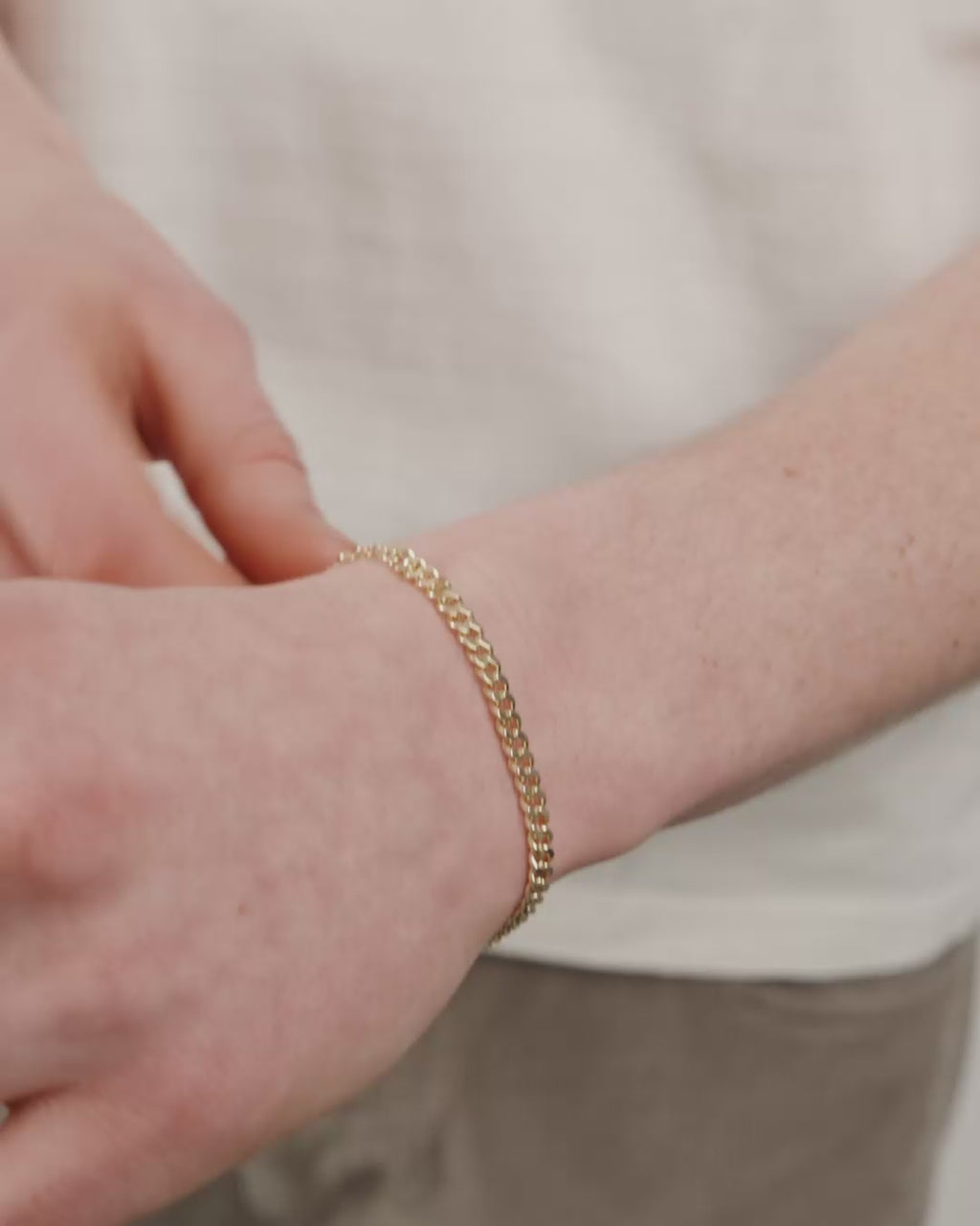 TARO bracelet gold-plated