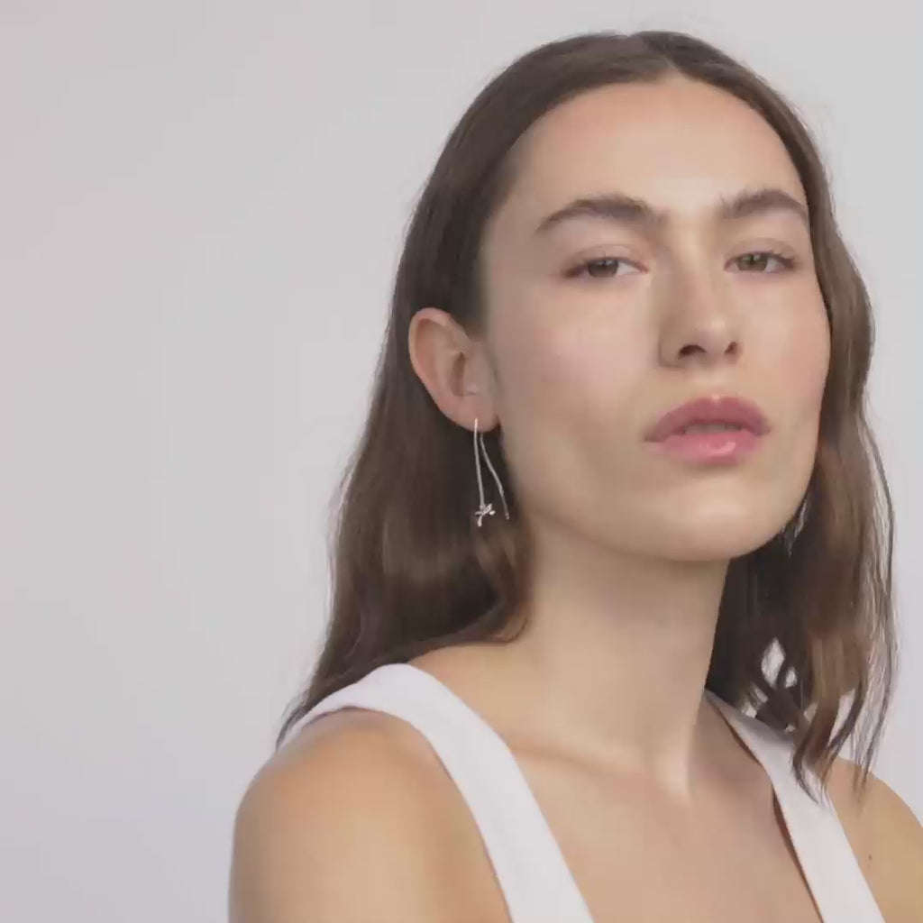 LYSANDRA kædeøreringe sølvbelagt