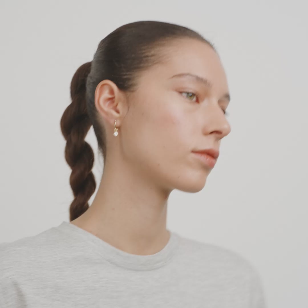 SUNNY single earring gold-plated
