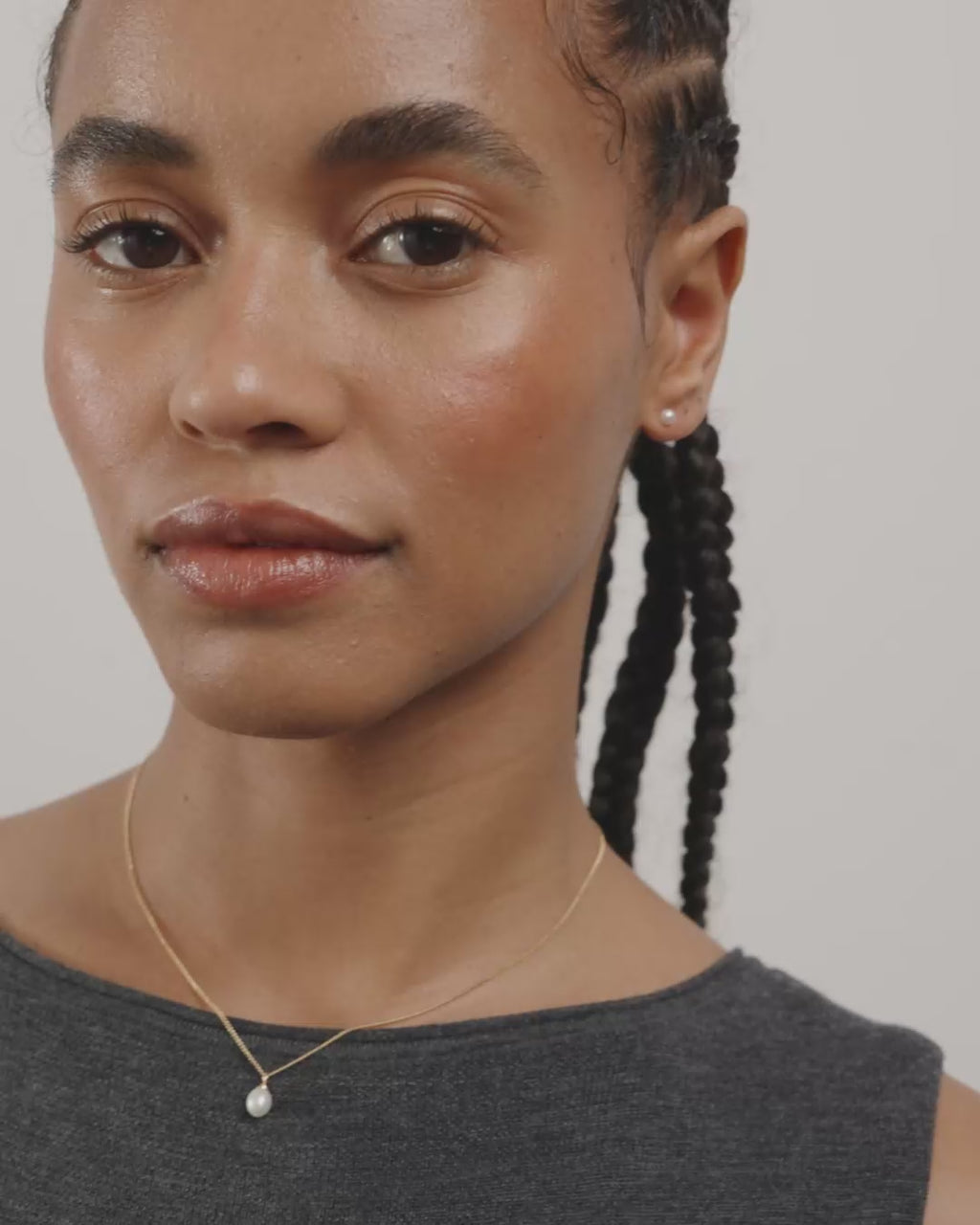 EVENA presentset, halsband & örhängen, guldpläterade