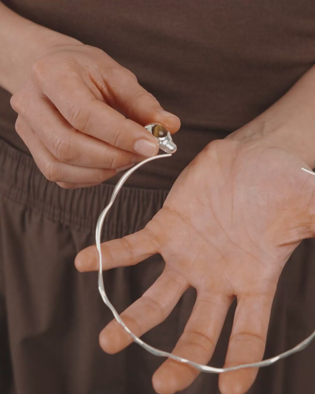 xDEA PAVE CUFF NECKLACE