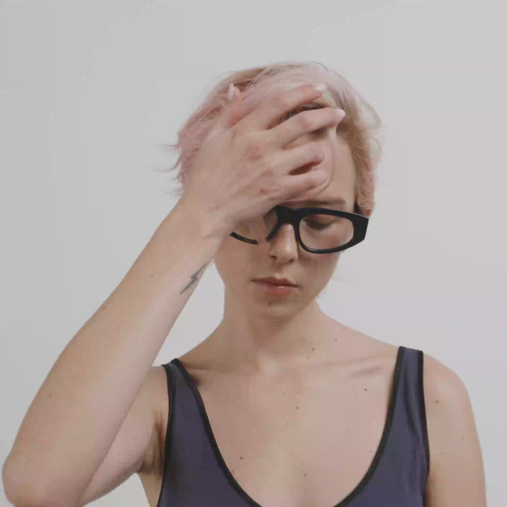 JUNIE Sonnenbrille schwarz/klar