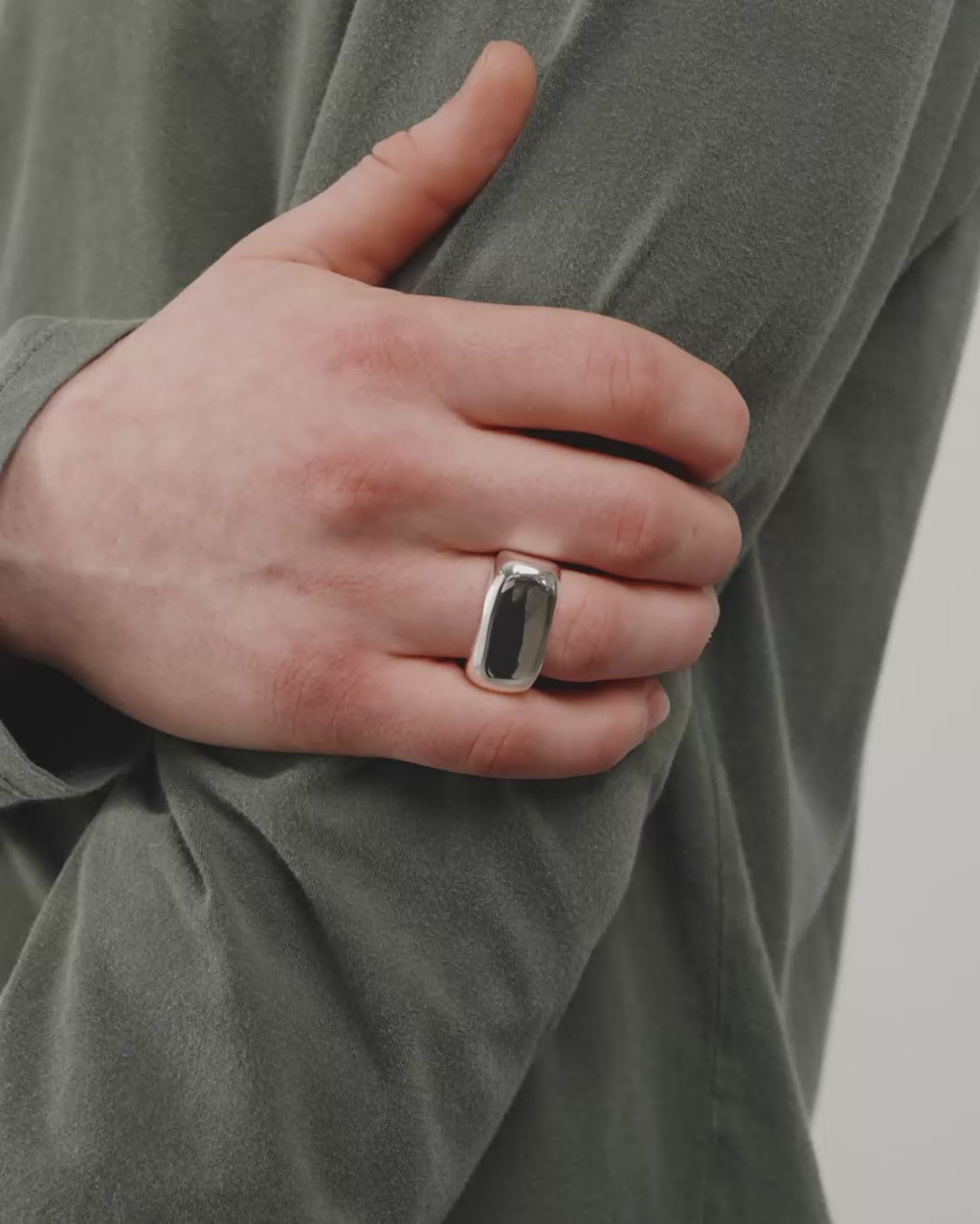 AERO Ring versilbert