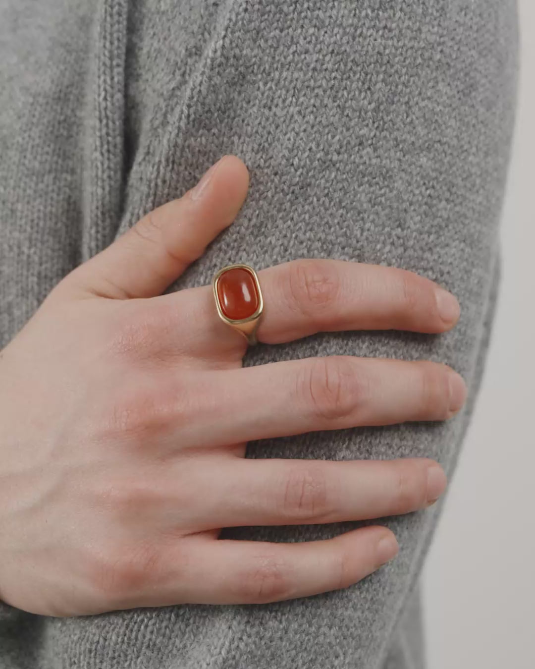 NOW ring gold-plated/red